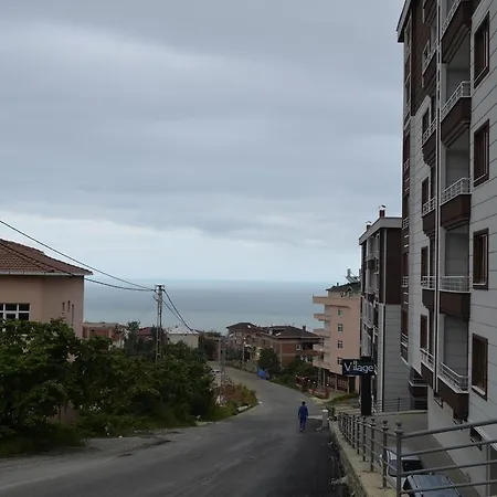 Aparthotel Green Village *